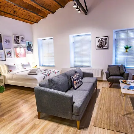 Flats Company Ajda Apartment *
