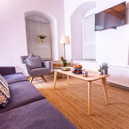 Flats Company Ajda * Istanboel